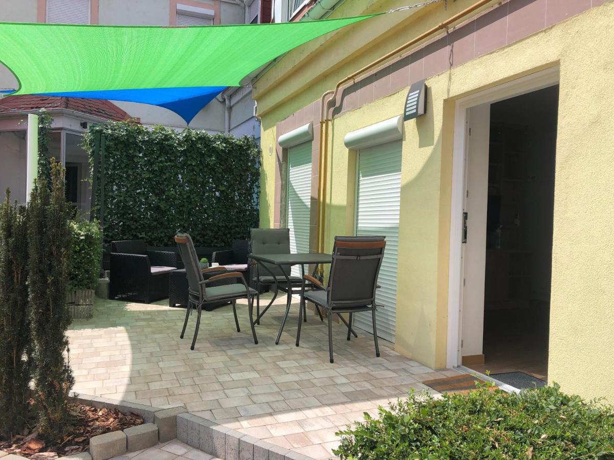 La Bella Centrum Apartmanok Piros/Sarga Hévíz المظهر الخارجي الصورة